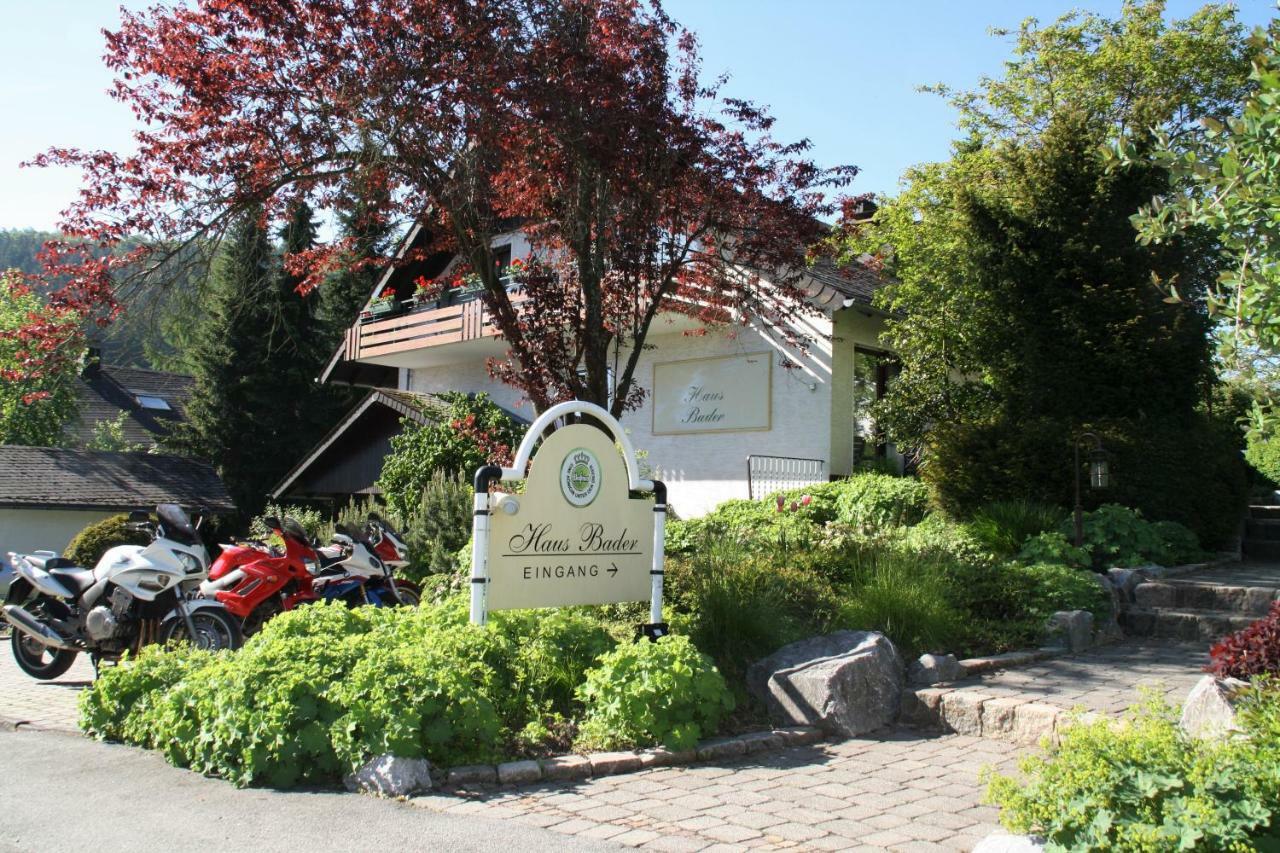 Haus Bader Hotel Willingen  Esterno foto